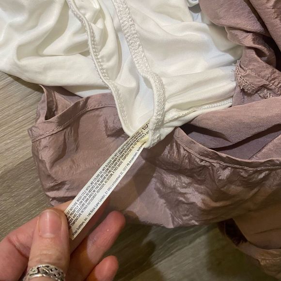 FP Movement By Free People The Way Home Shorts, 2" Mauve High Rise, Size Medium - Picture 6 of 14